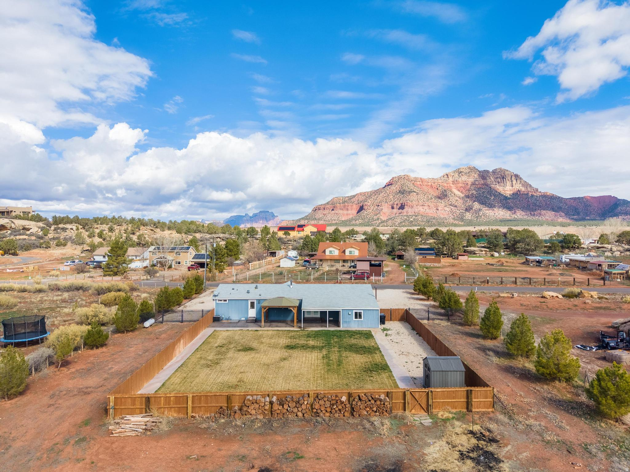 APPLE VALLEY RANCH - Residential
