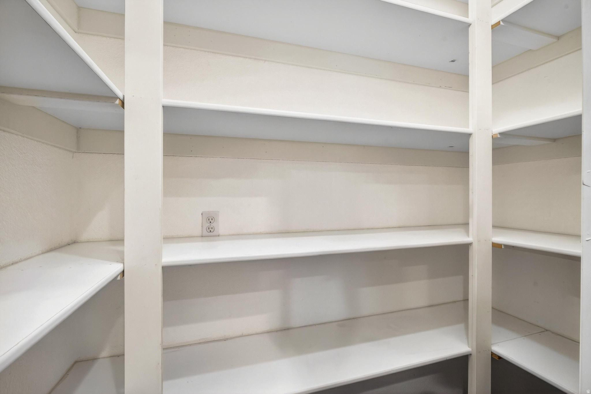 APPLE VALLEY RANCH - Residential