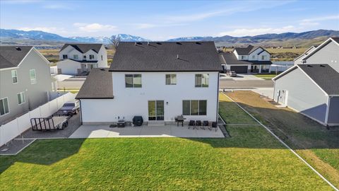 Tiny photo for 531 E 600 S, Hyrum, UT 84319 (MLS # 2144895)