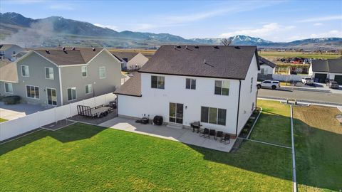 Tiny photo for 531 E 600 S, Hyrum, UT 84319 (MLS # 2144895)