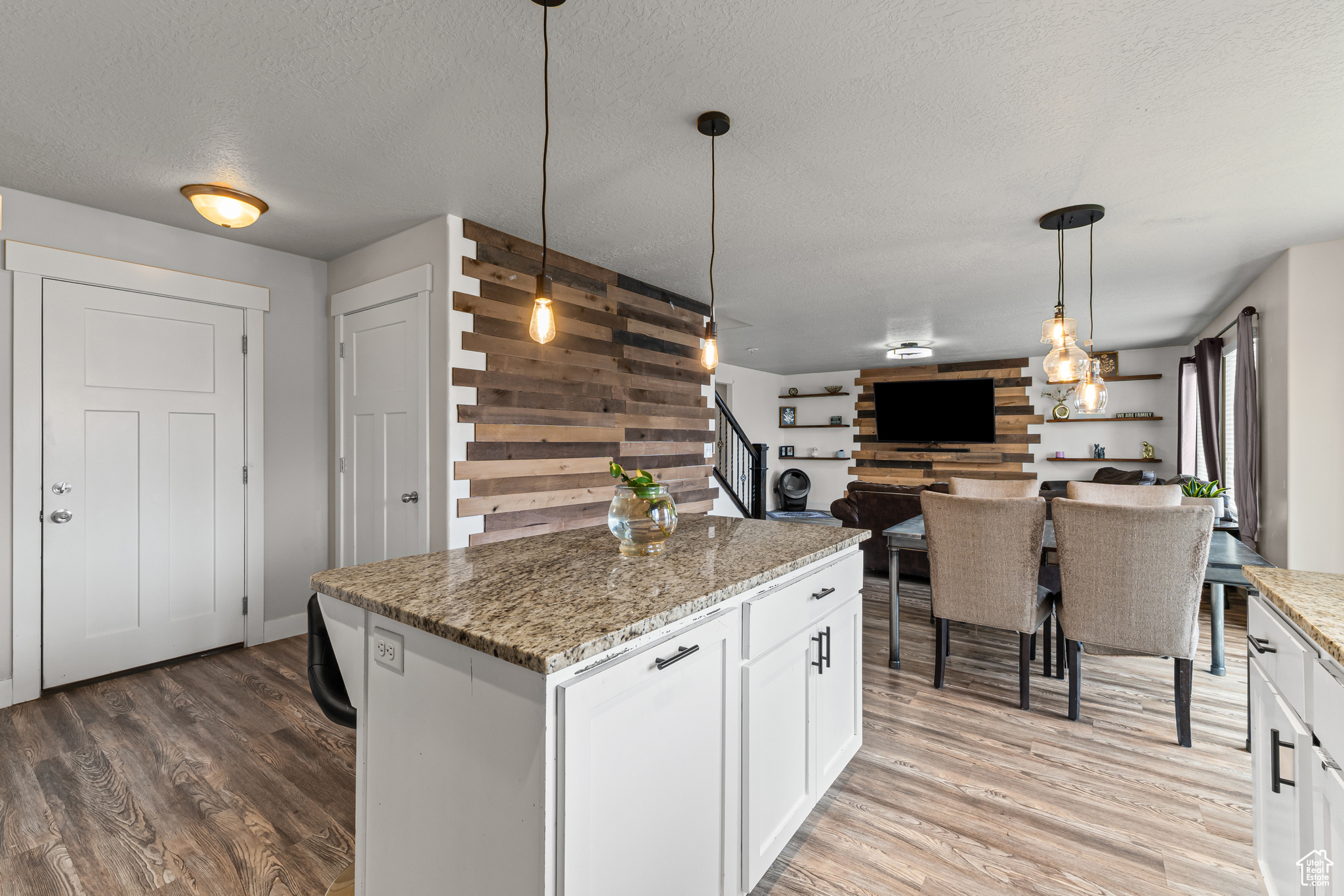 JESSIES BROOK - Residential