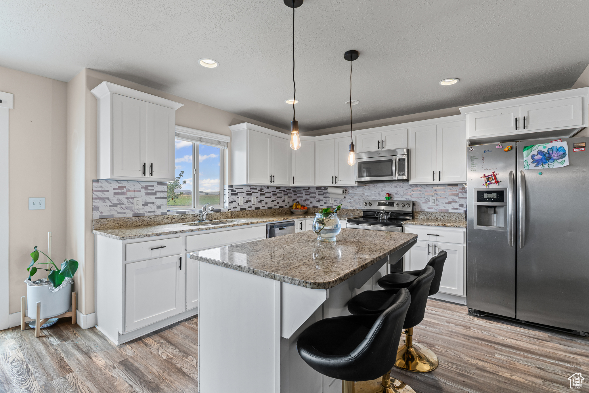 JESSIES BROOK - Residential