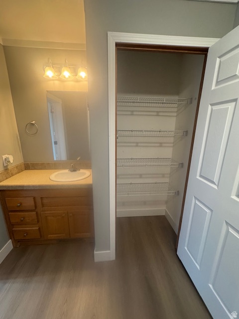 HILLVIEW VILLAGE - Residential