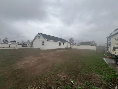 Tiny photo for 710 ASH ST, Wellington, UT 84542 (MLS # 2147210)