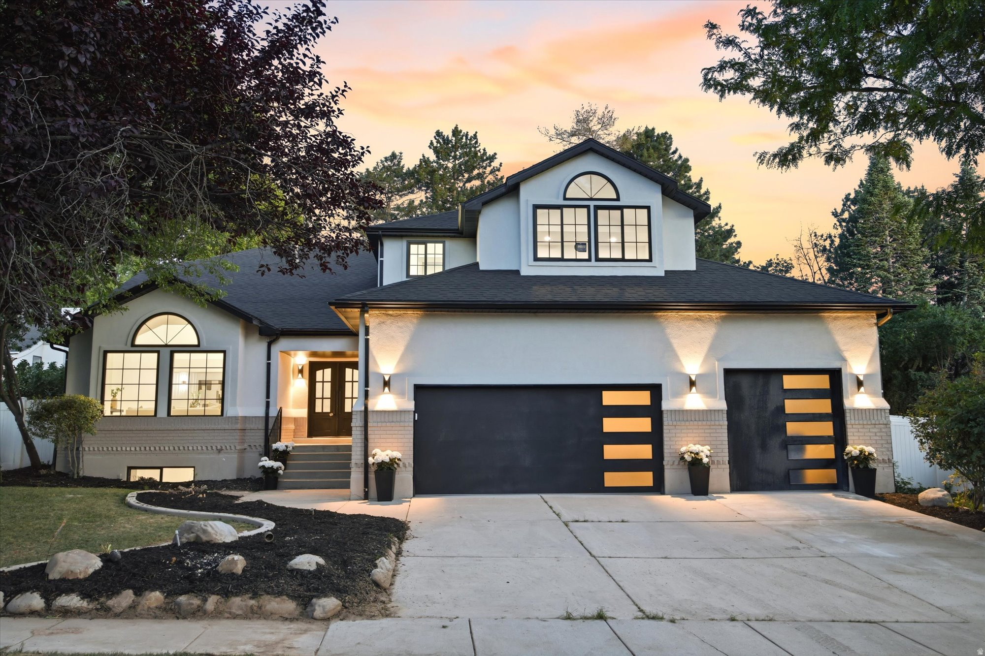MEADOWS - Residential