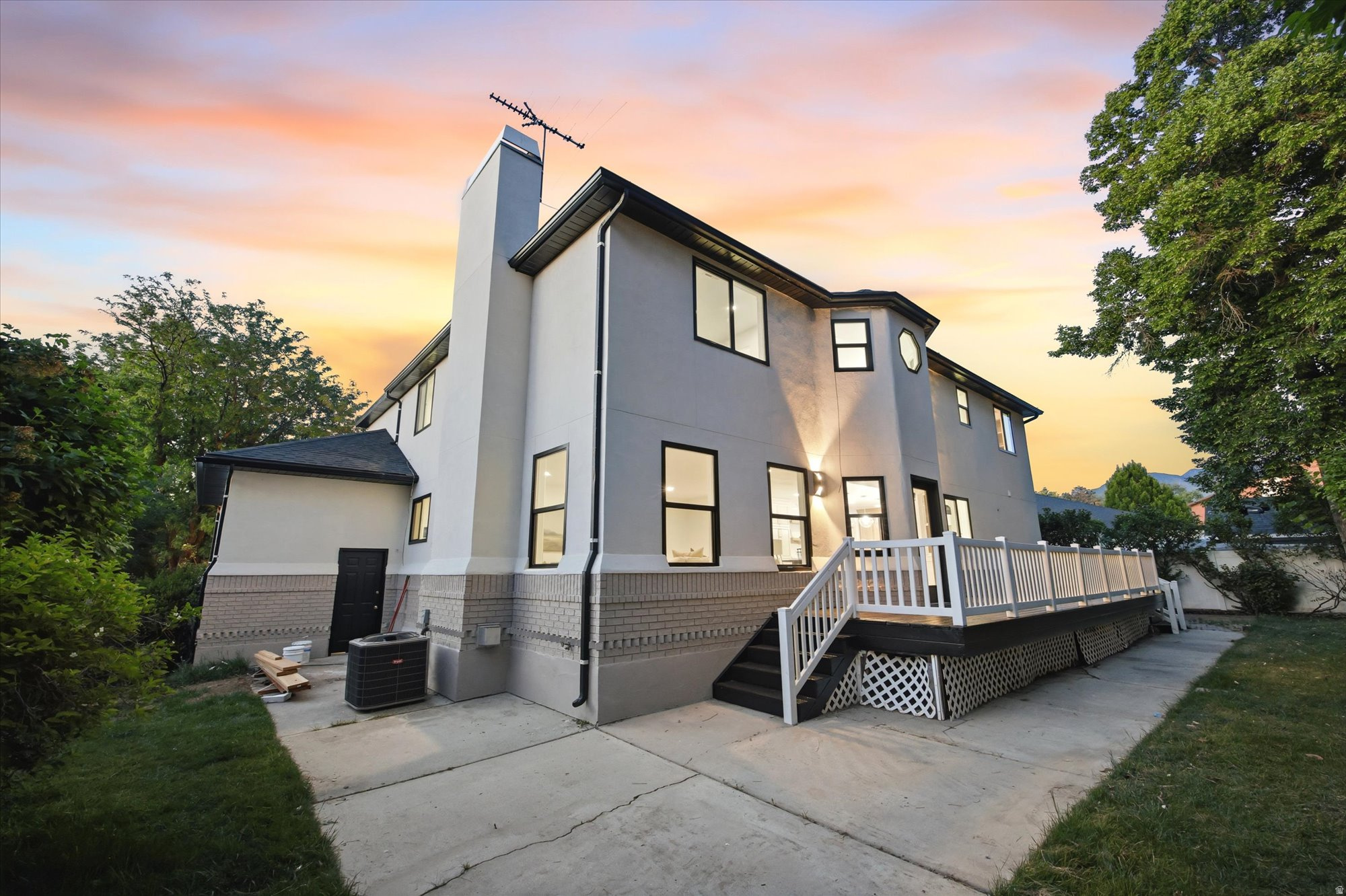 MEADOWS - Residential