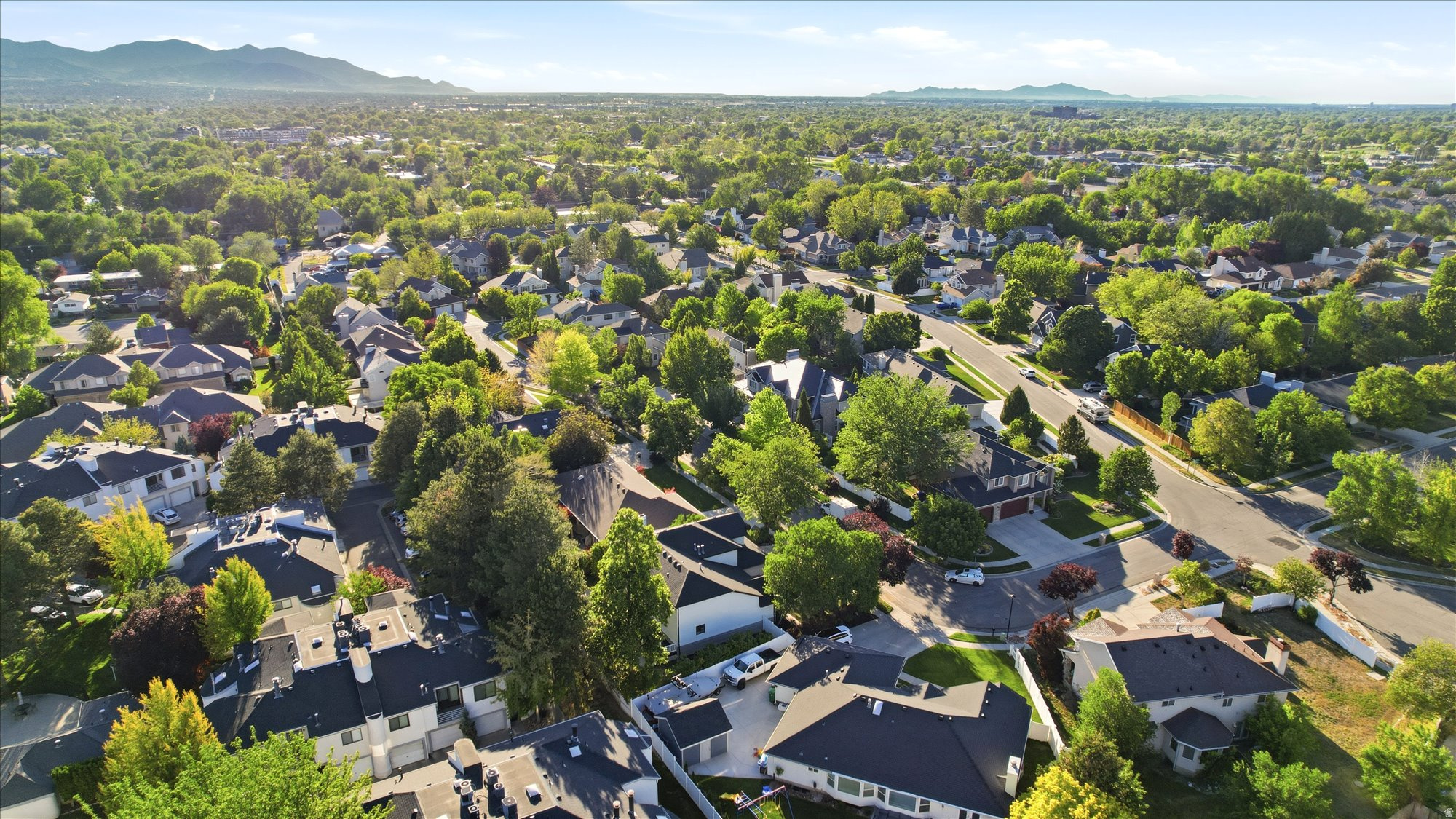 MEADOWS - Residential