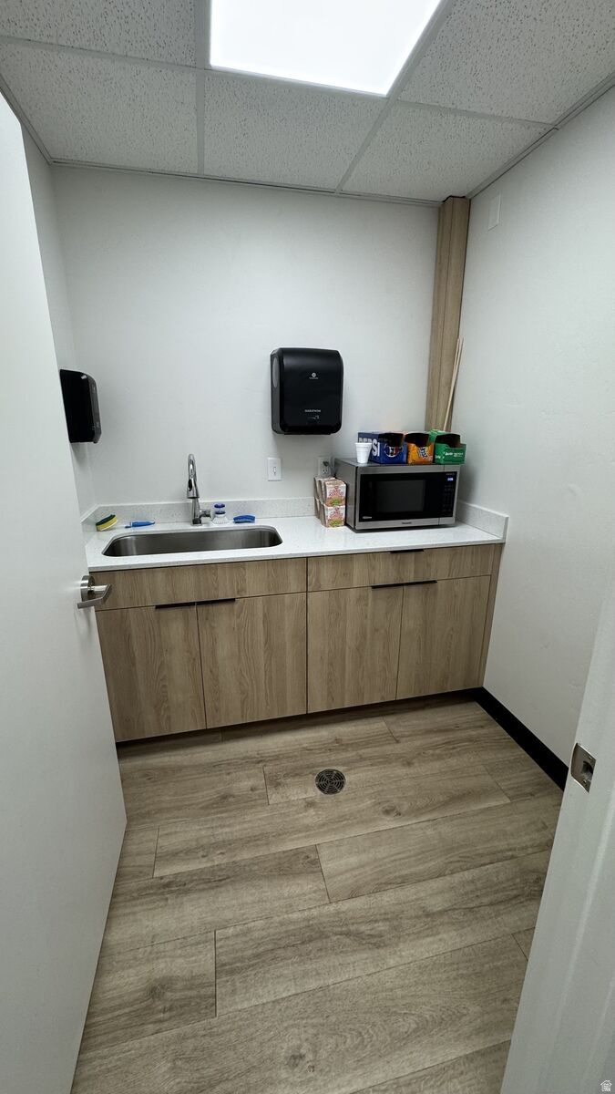 RACKER BLOCK - Commercial Lease