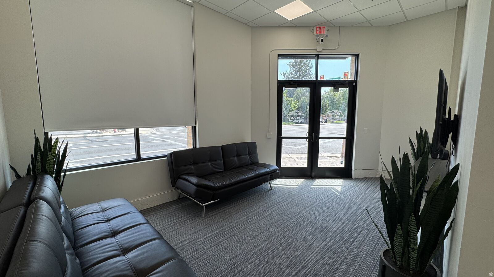 RACKER BLOCK - Commercial Lease