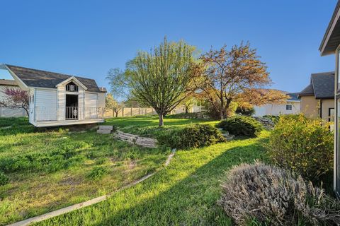 Tiny photo for 1481 W MIDAS CREEK DR, South Jordan, UT 84095 (MLS # 2147019)