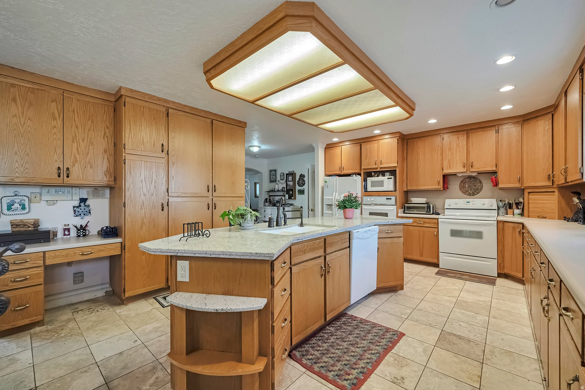 JORDAN HILLS - Residential