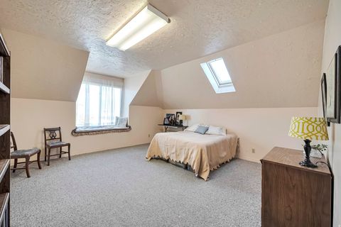 Tiny photo for 1481 W MIDAS CREEK DR, South Jordan, UT 84095 (MLS # 2147019)