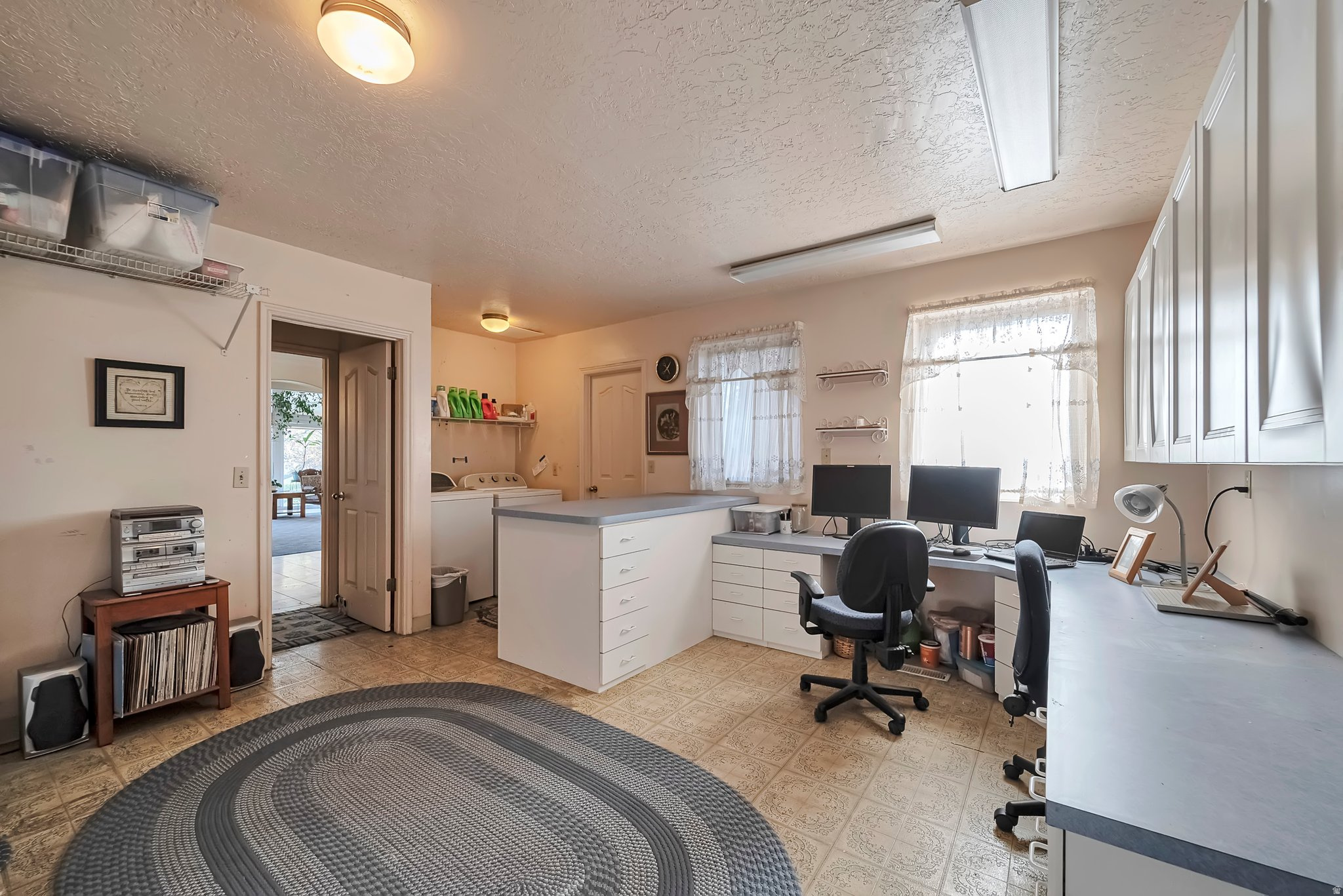 JORDAN HILLS - Residential