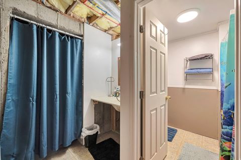 Tiny photo for 1481 W MIDAS CREEK DR, South Jordan, UT 84095 (MLS # 2147019)