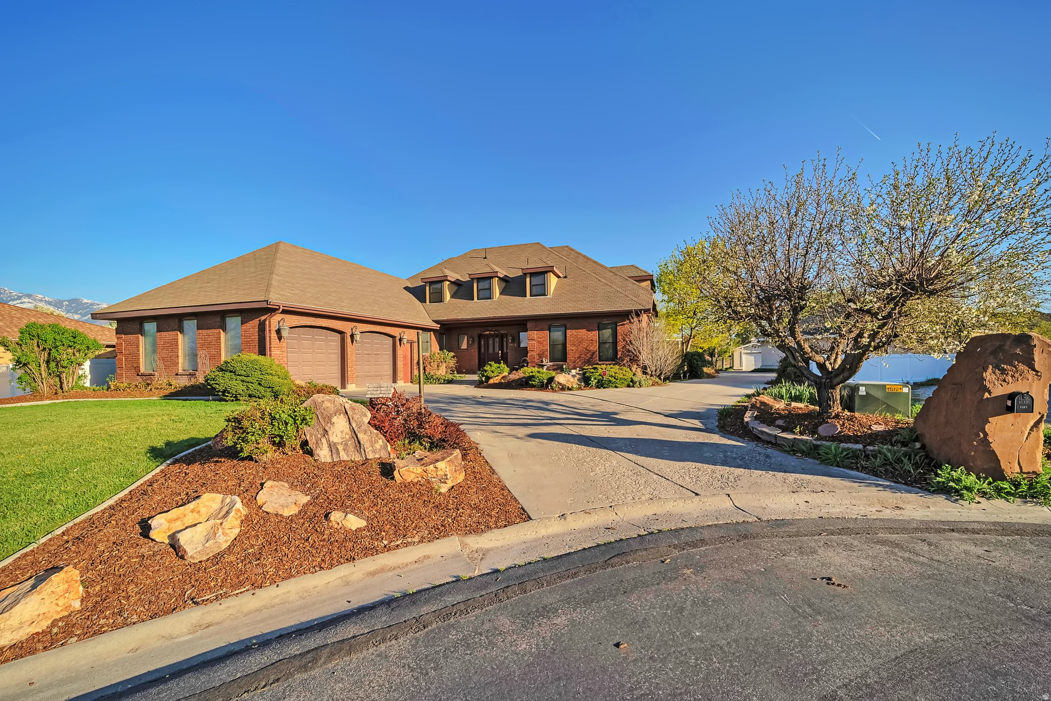 JORDAN HILLS - Residential