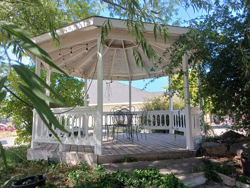 JORDAN HILLS - Residential