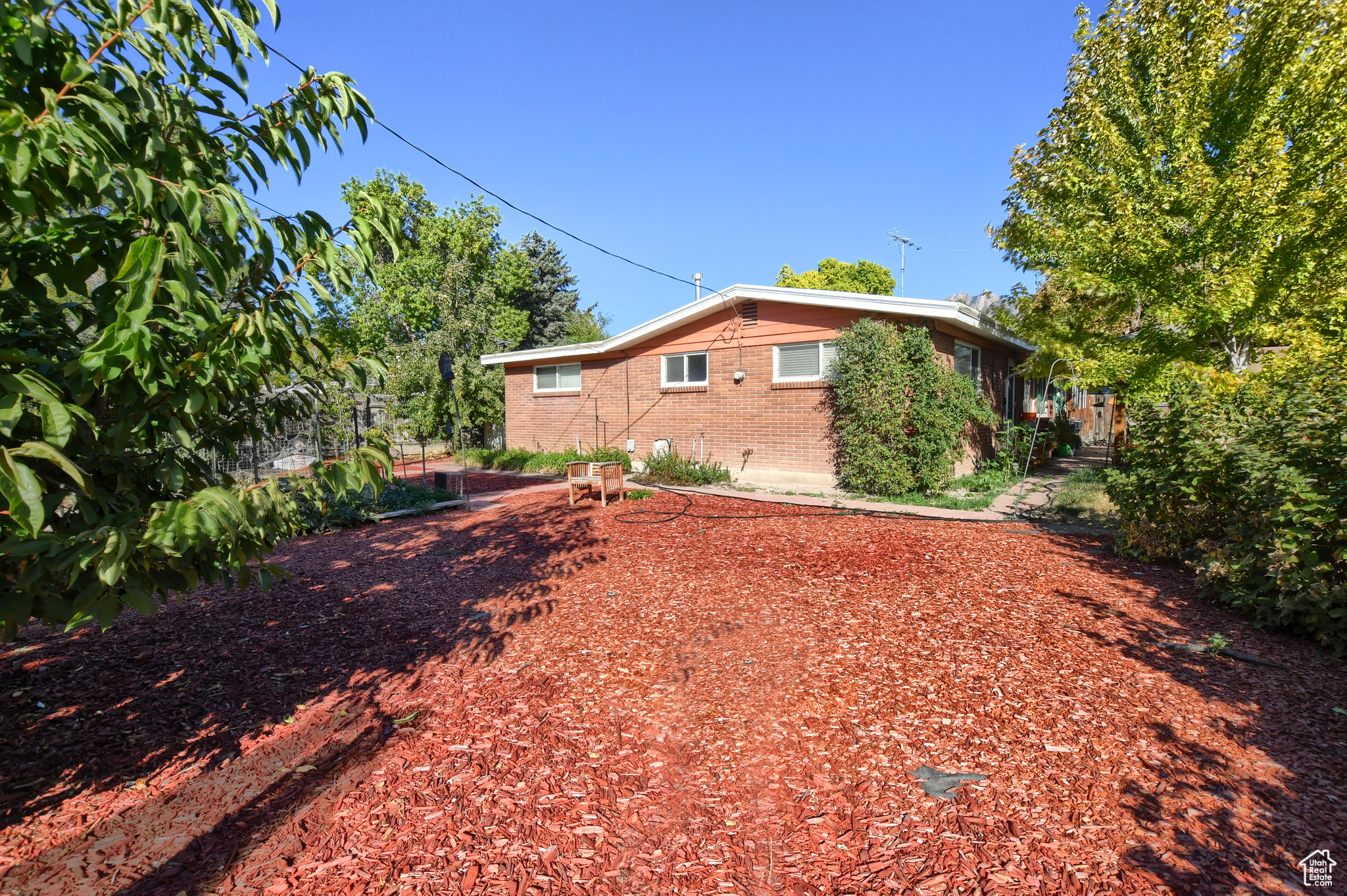 6074 S Lakeside Dr., Salt Lake City, Utah image 4