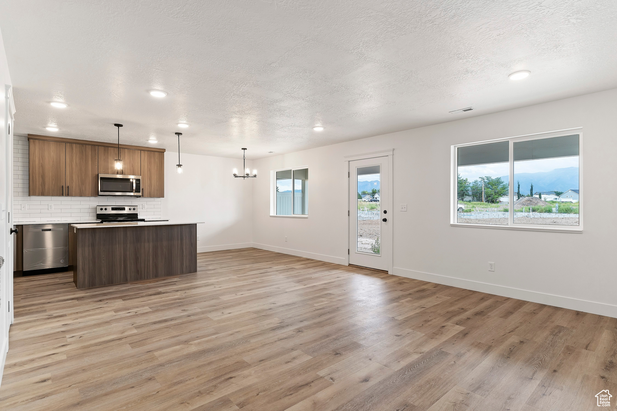 LIBERTY COVE - Residential