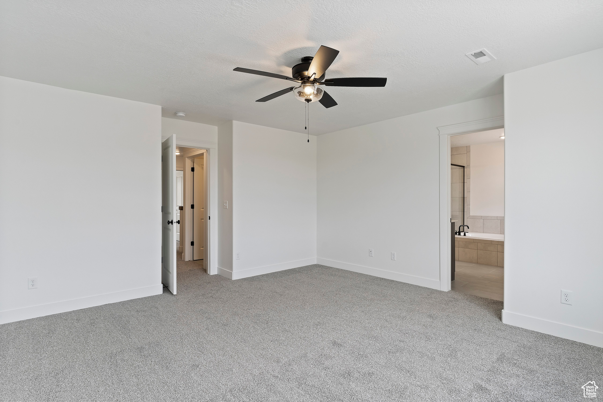 LIBERTY COVE - Residential