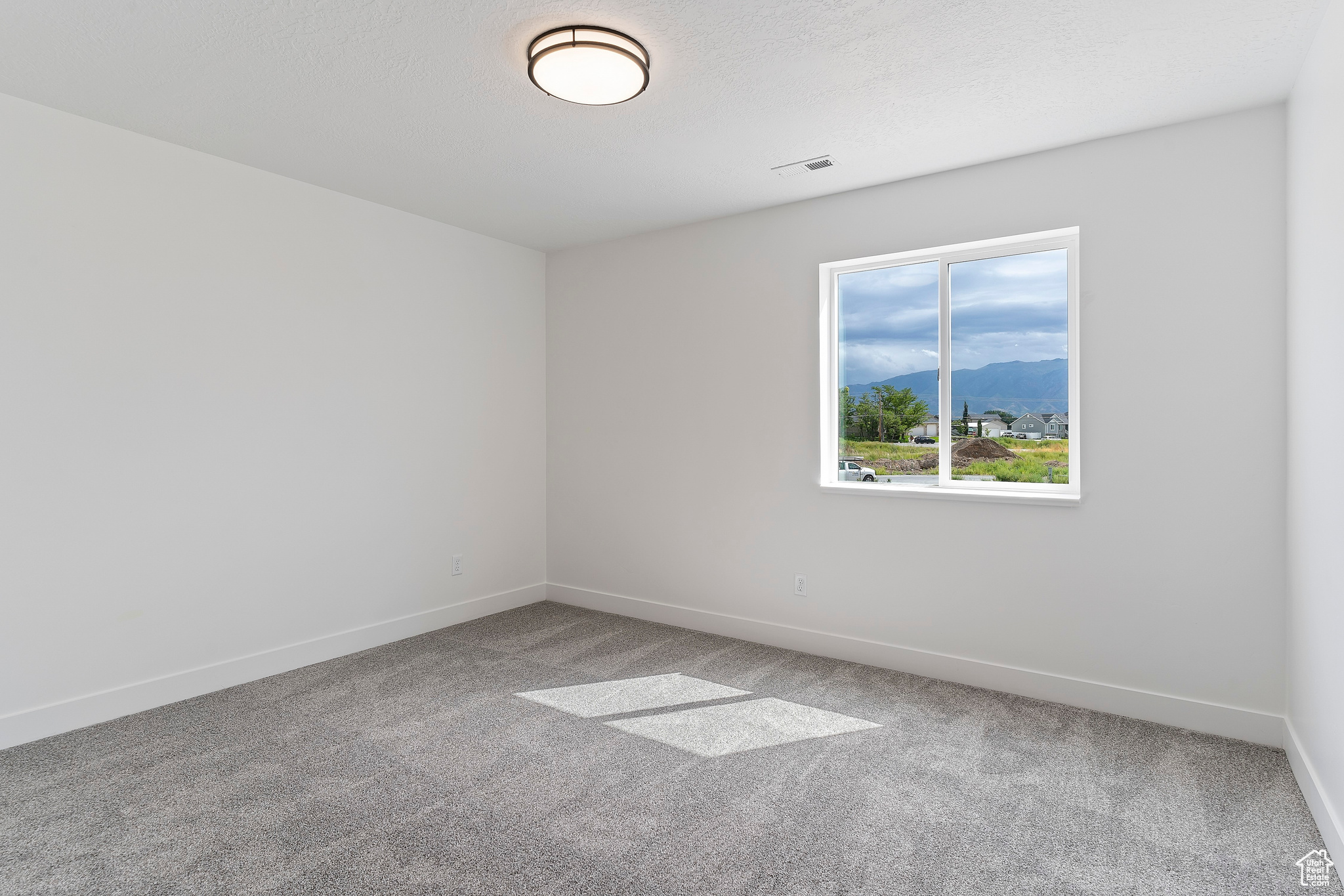 LIBERTY COVE - Residential