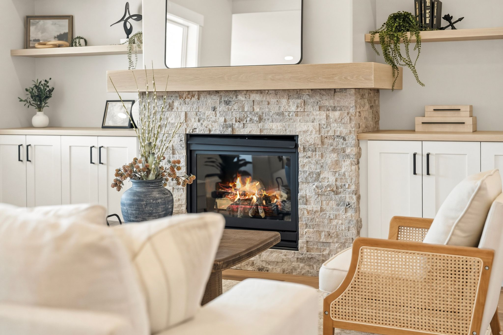 IRON WEST - Residential