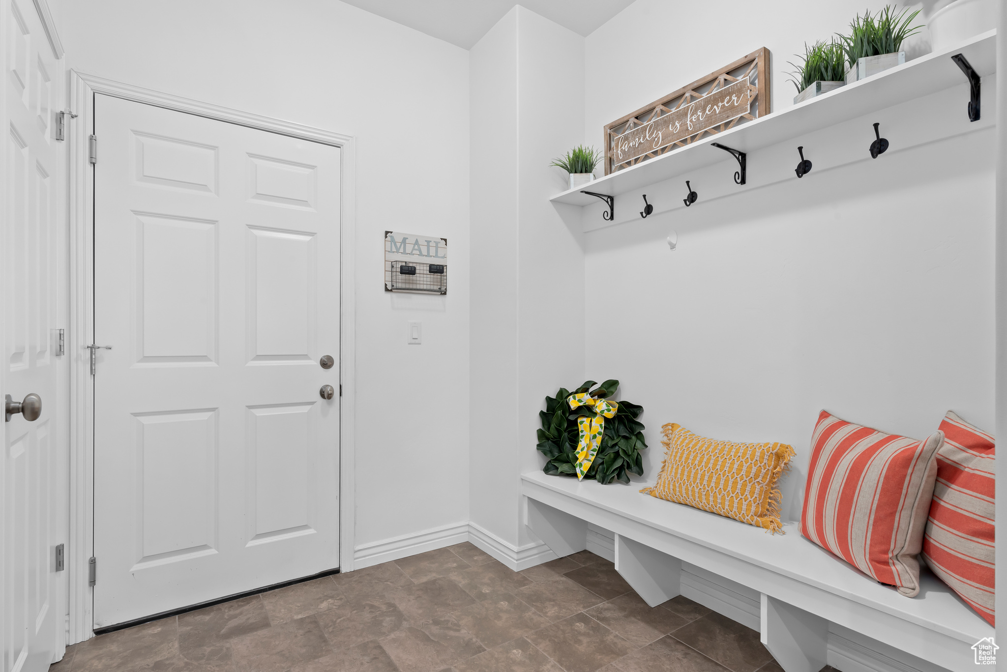 FIELDCREST ESTATES - Residential