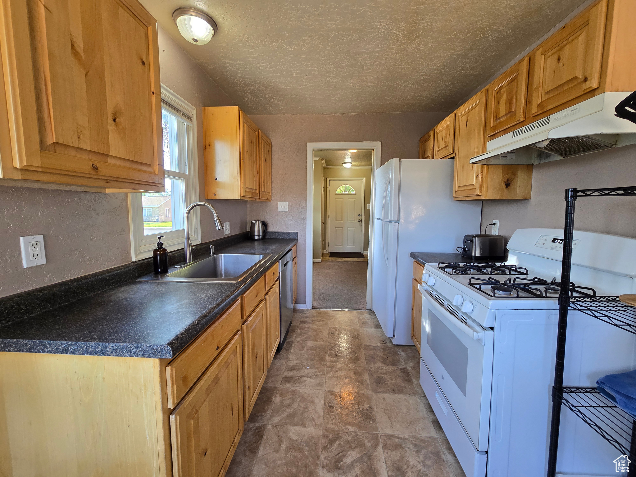 FRUITLAND - Residential