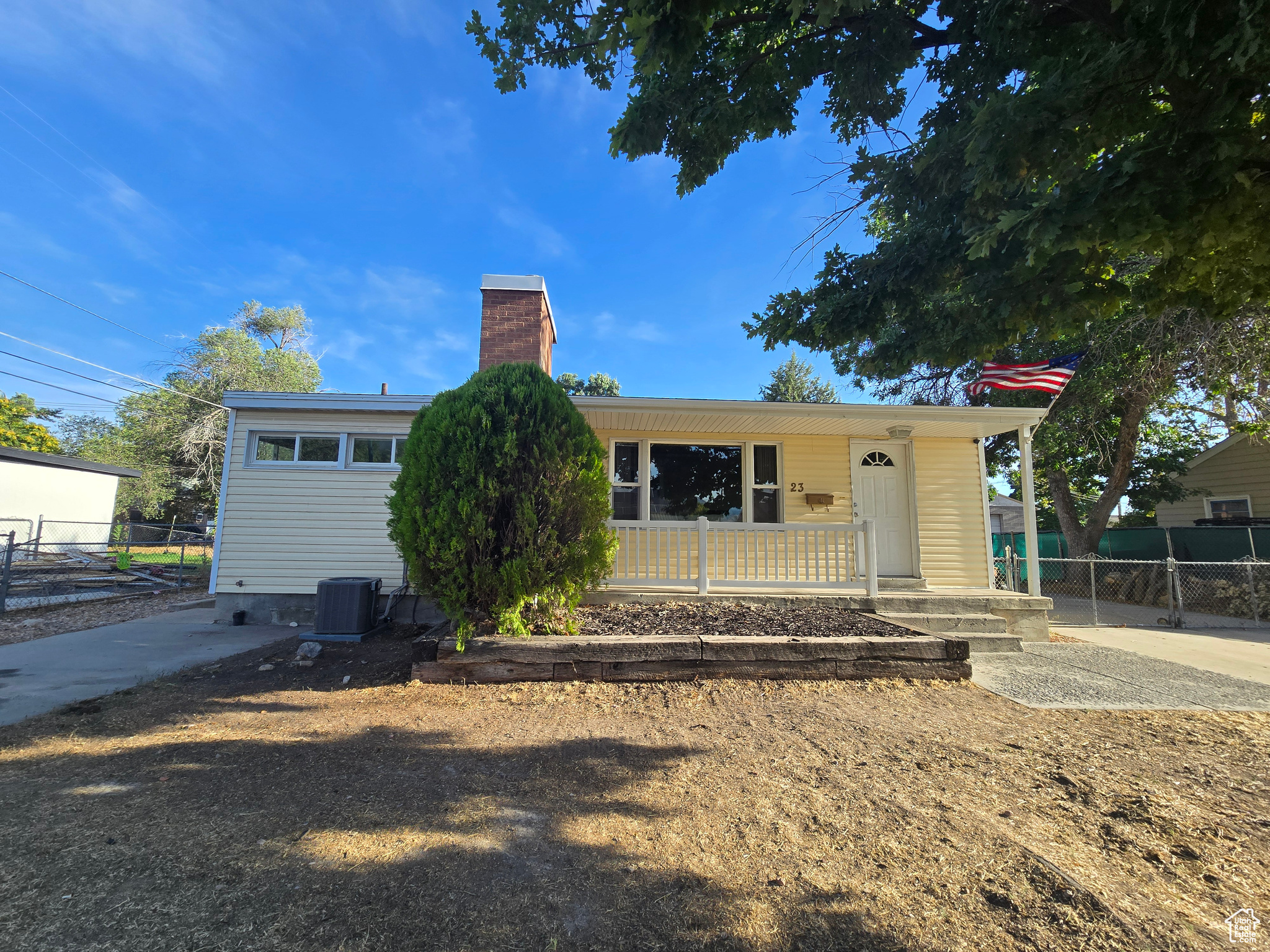 FRUITLAND - Residential