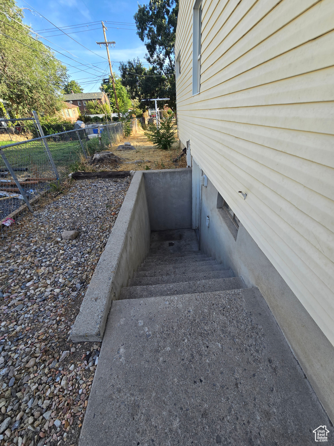 FRUITLAND - Residential