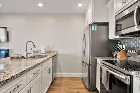 Tiny photo for 55 W BUTTERCUP LN #27, Garden City, UT 84028 (MLS # 2158567)