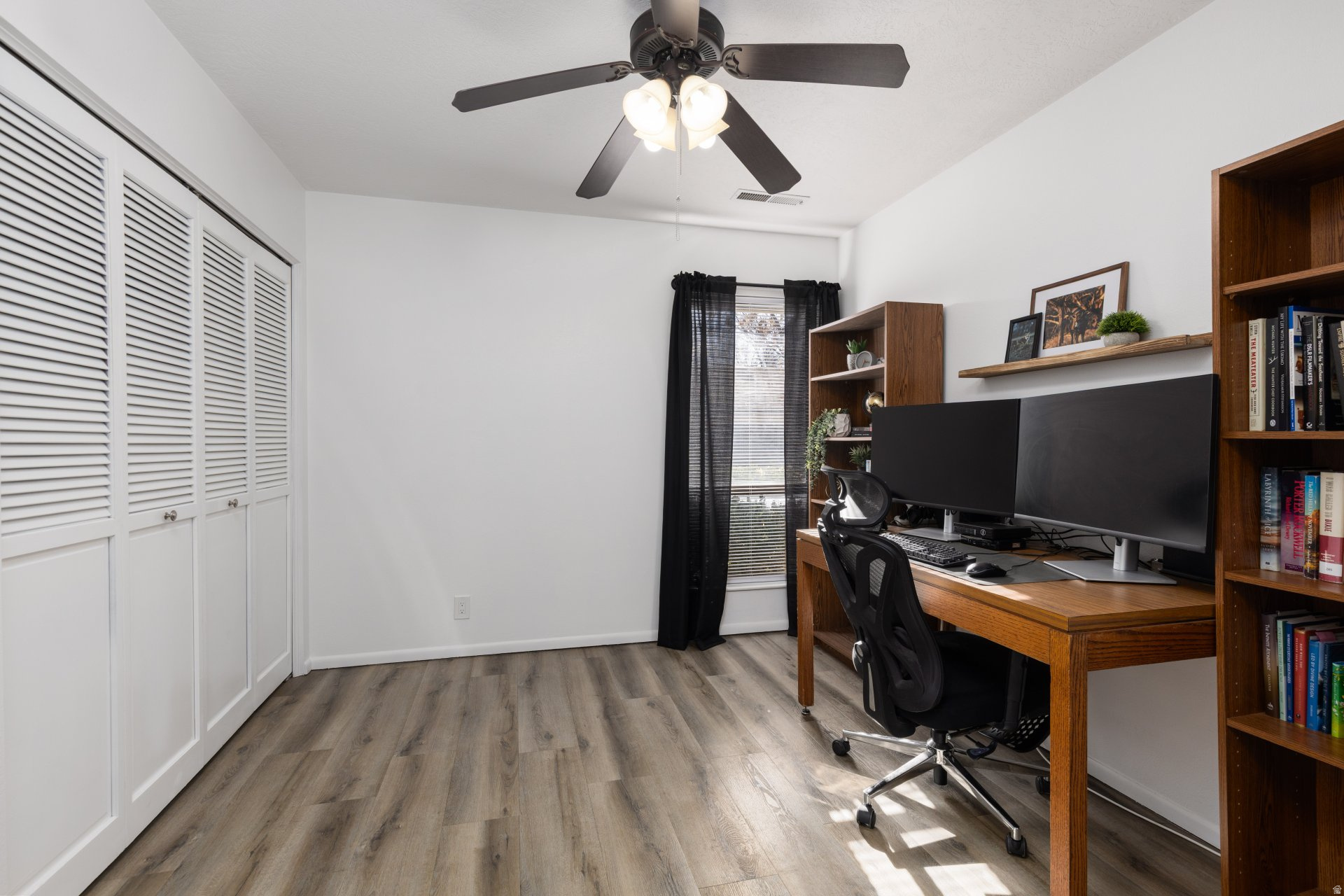 BLOOMINGTON COUNTRY CLUB 3-2 - Residential