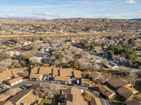 Tiny photo for 987 W BLOOMINGTON DR S, Bloomington, UT 84790 (MLS # 2129101)