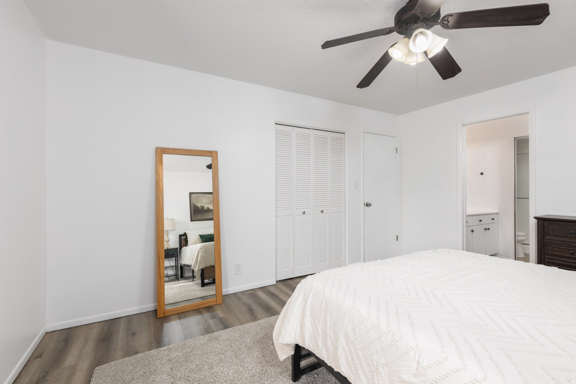 BLOOMINGTON COUNTRY CLUB 3-2 - Residential