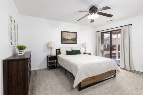 Tiny photo for 987 W BLOOMINGTON DR S, Bloomington, UT 84790 (MLS # 2129101)