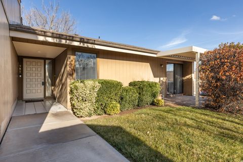 Tiny photo for 987 W BLOOMINGTON DR S, Bloomington, UT 84790 (MLS # 2129101)