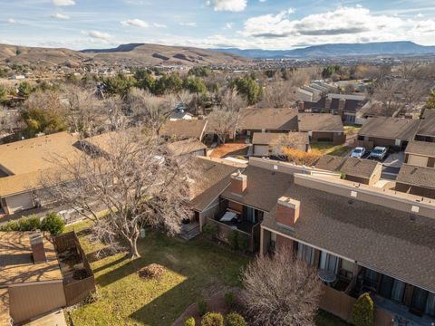 Tiny photo for 987 W BLOOMINGTON DR S, Bloomington, UT 84790 (MLS # 2129101)