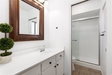 Tiny photo for 987 W BLOOMINGTON DR S, Bloomington, UT 84790 (MLS # 2129101)