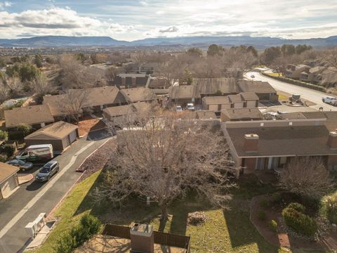 Tiny photo for 987 W BLOOMINGTON DR S, Bloomington, UT 84790 (MLS # 2129101)