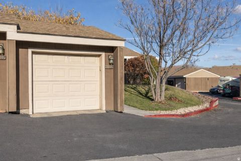 Tiny photo for 987 W BLOOMINGTON DR S, Bloomington, UT 84790 (MLS # 2129101)