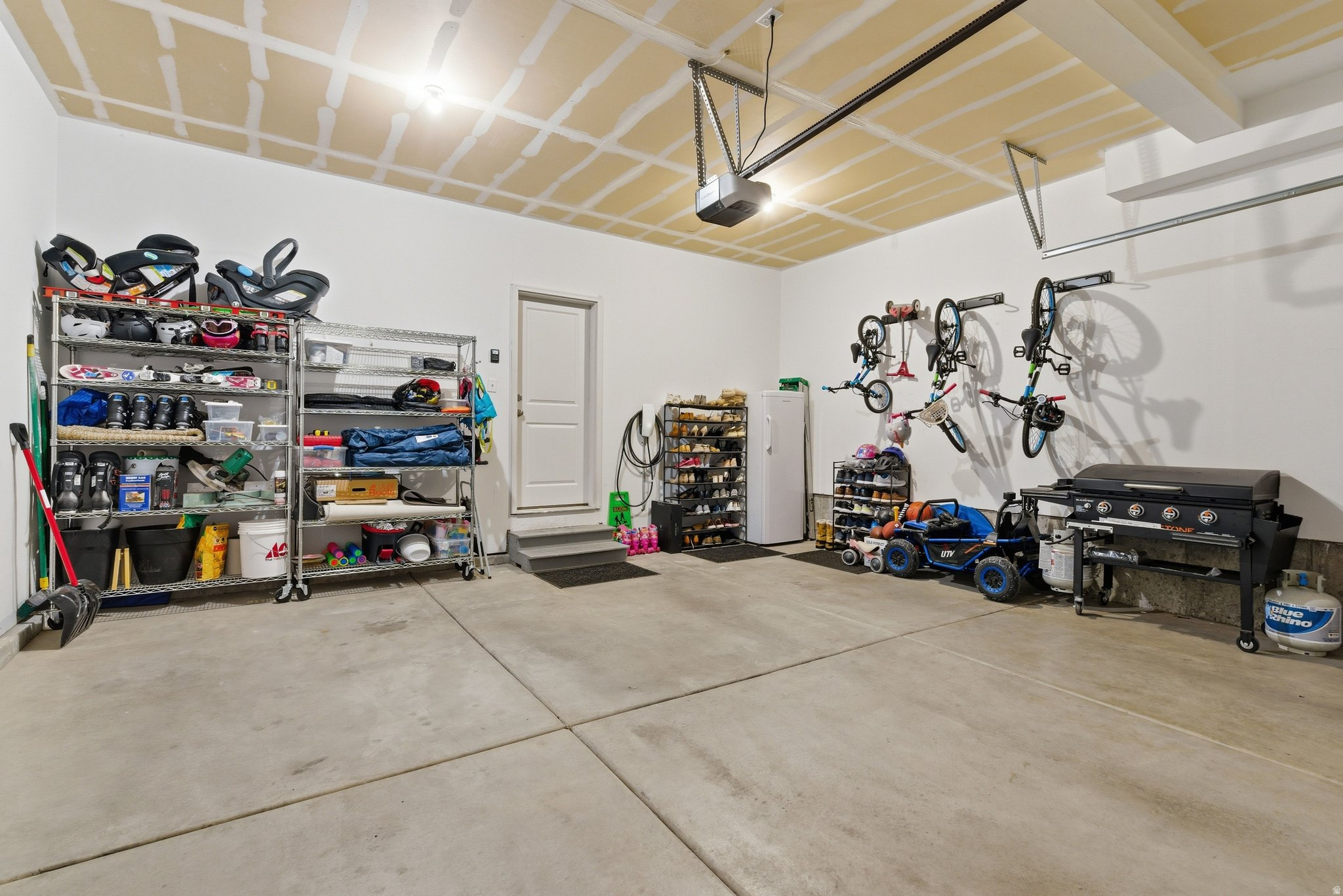 RIDGE SUB - Residential