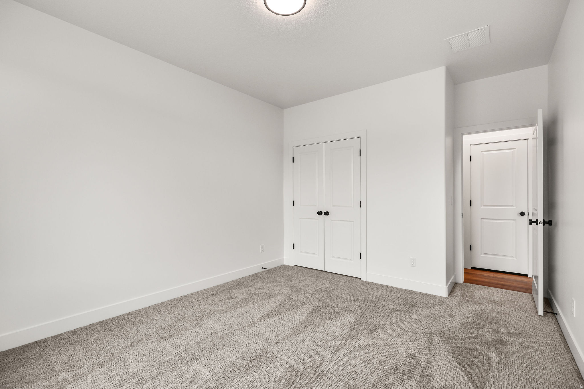 HARVEST FIELDS - Residential