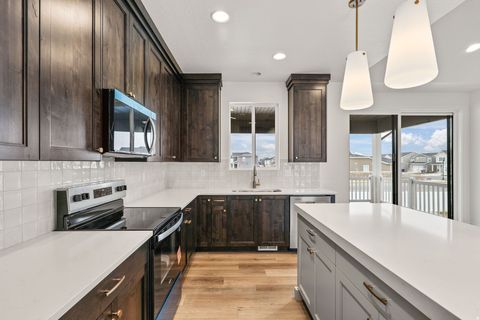 Tiny photo for 1126 S 4475 W, West Point, UT 84015 (MLS # 2135139)