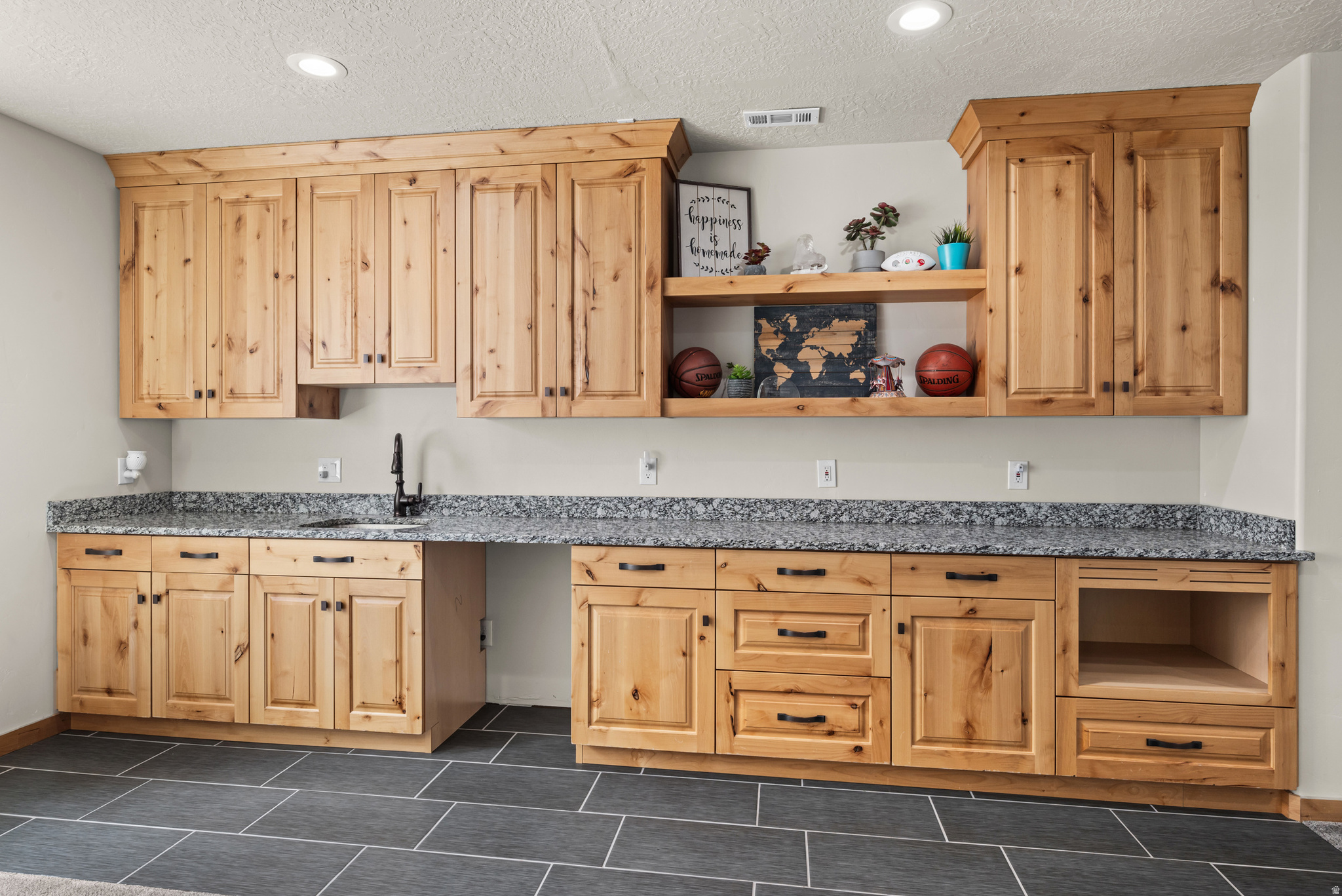 BAYOU ACRES SUBDIVIS - Residential