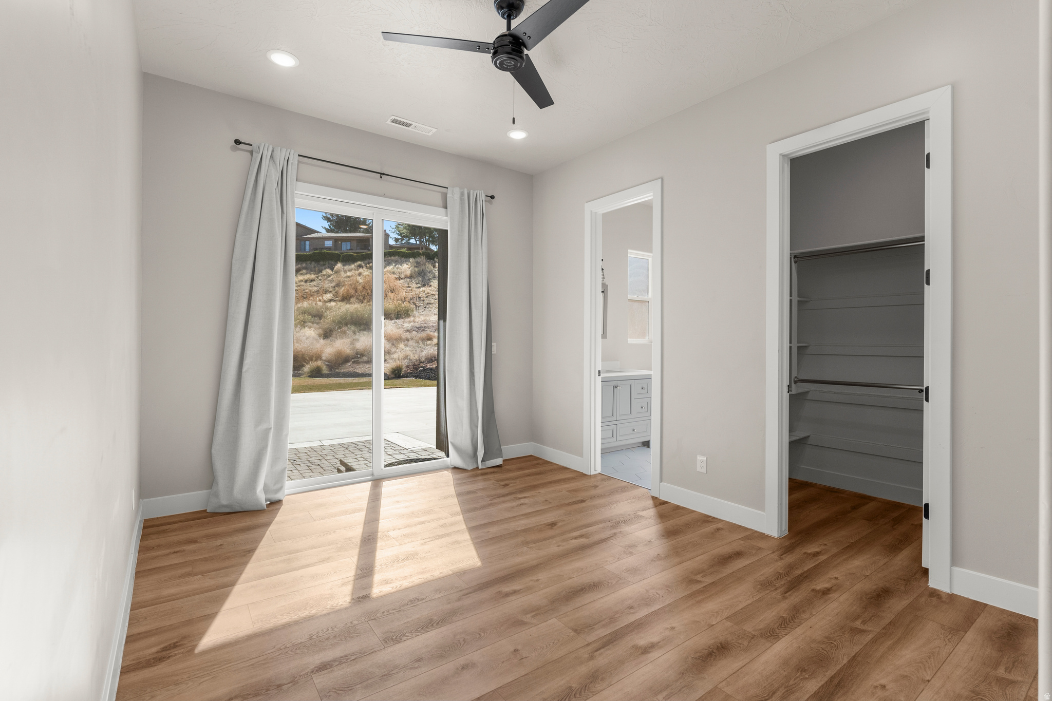 OVERLOOK AT GREEN VALLEY - Residential