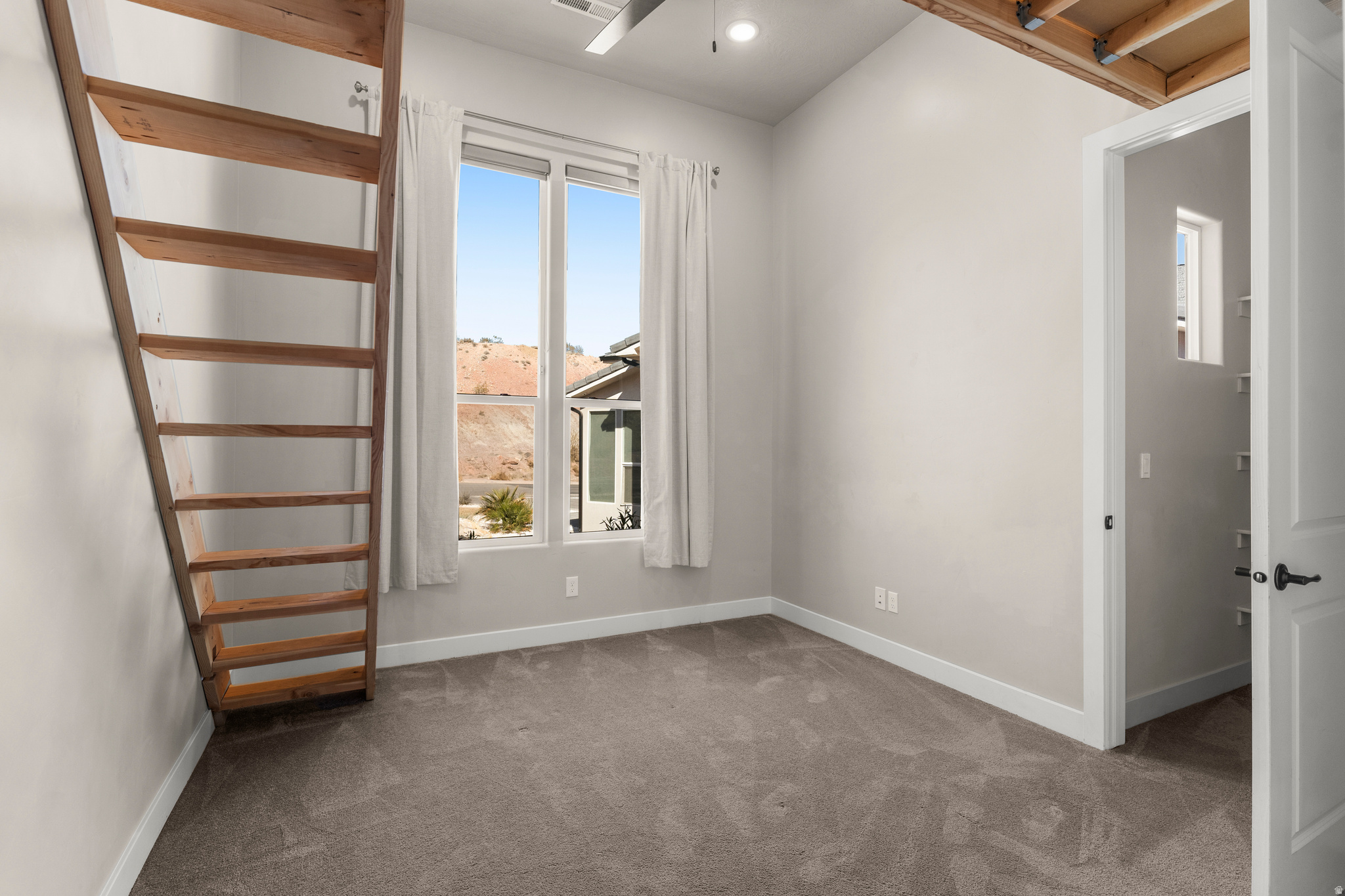 OVERLOOK AT GREEN VALLEY - Residential