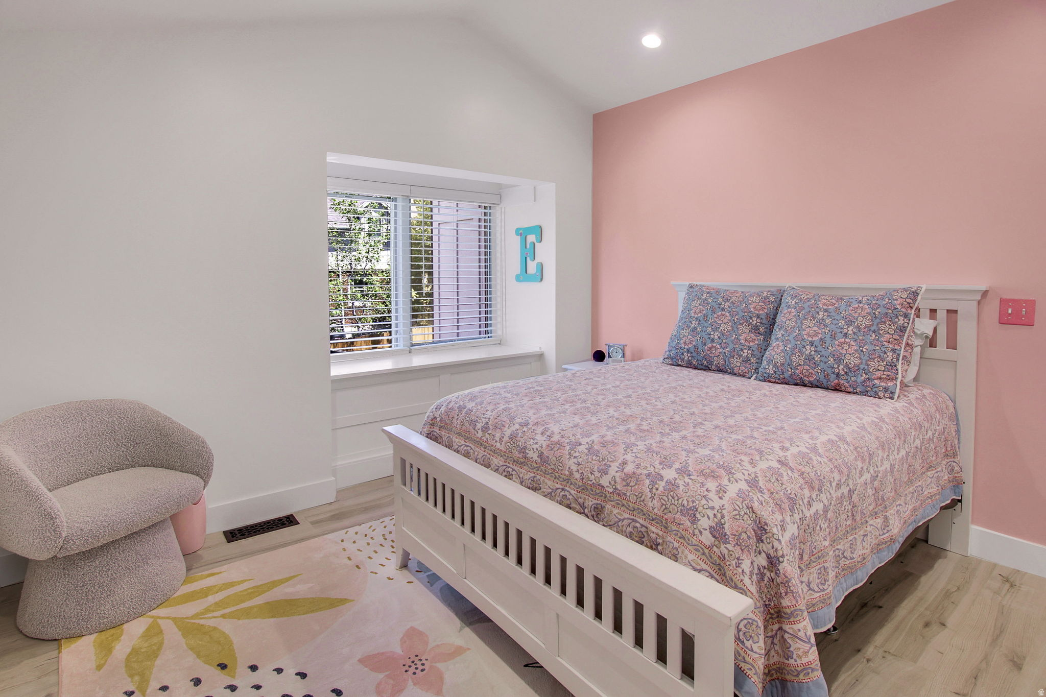 SOMERSET FARM - Residential