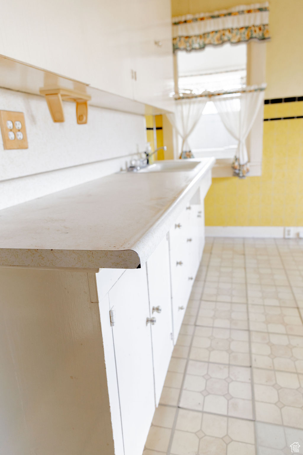 COLUMBIA SUB - Residential