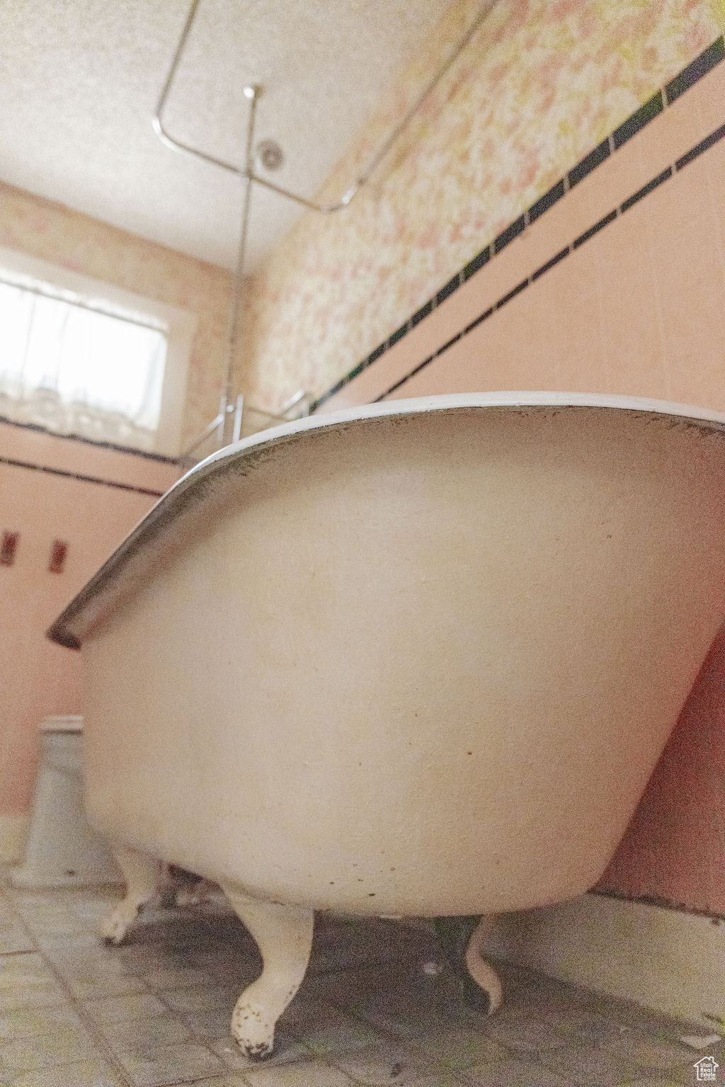 COLUMBIA SUB - Residential