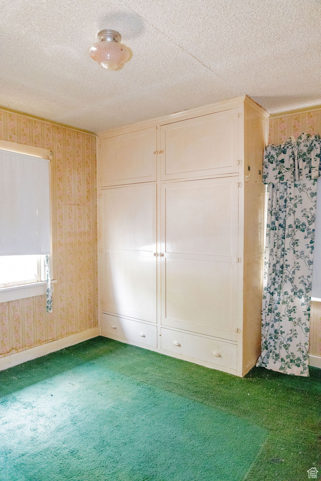 COLUMBIA SUB - Residential