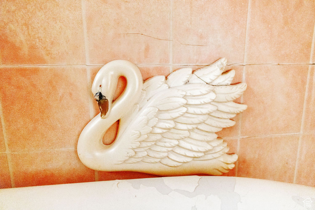 COLUMBIA SUB - Residential